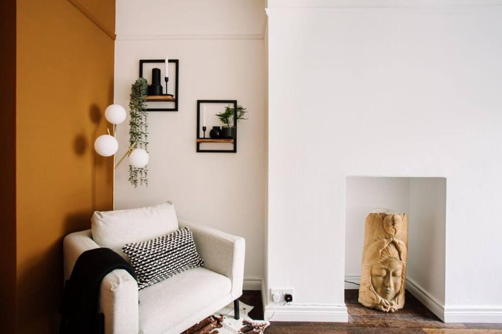 Modern & Stylish Home In The Heart Of Belfast Exterior photo
